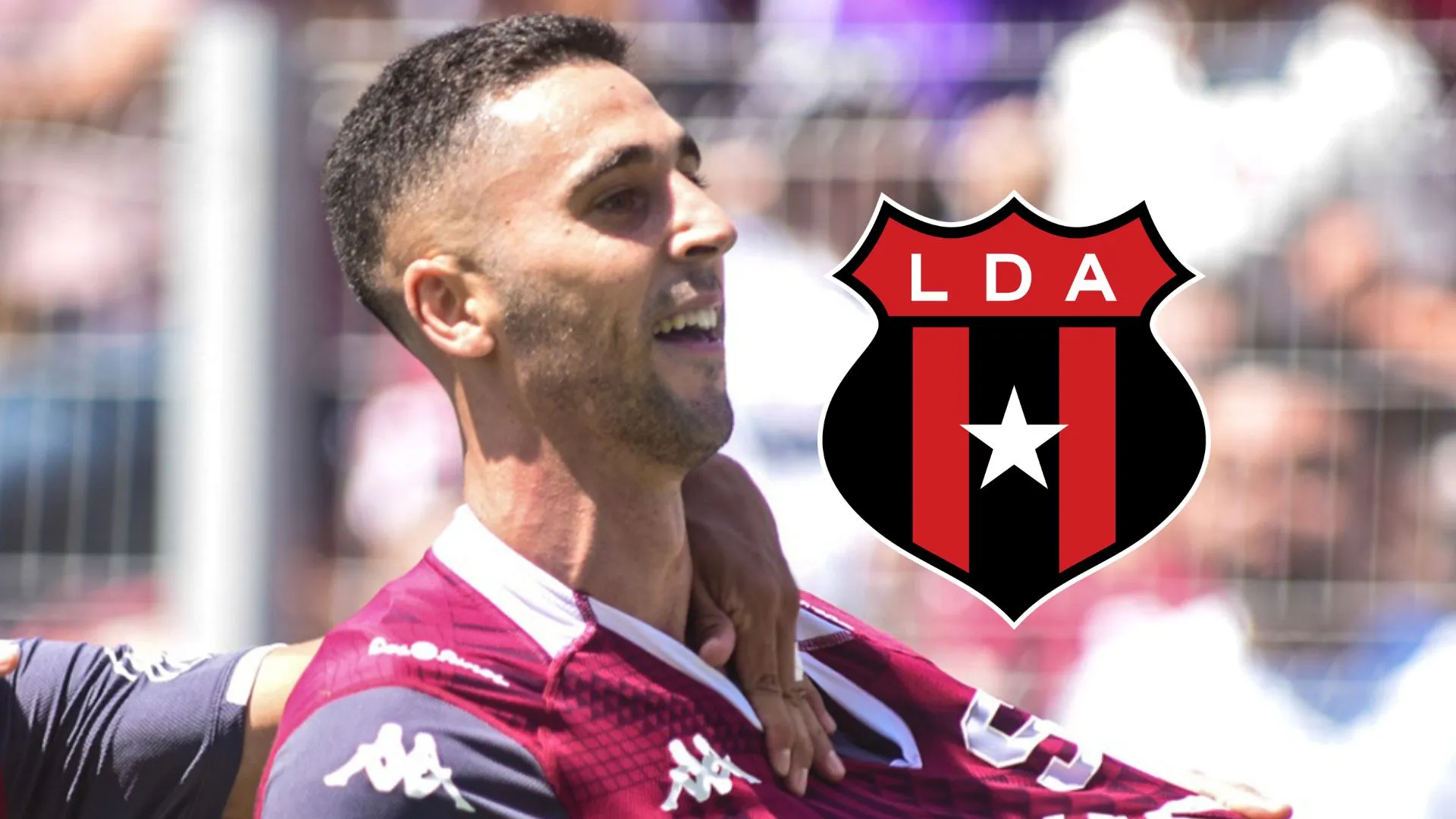 Sabin Merino festeja su primer gol con Saprissa en su debut ante Alajuelense.