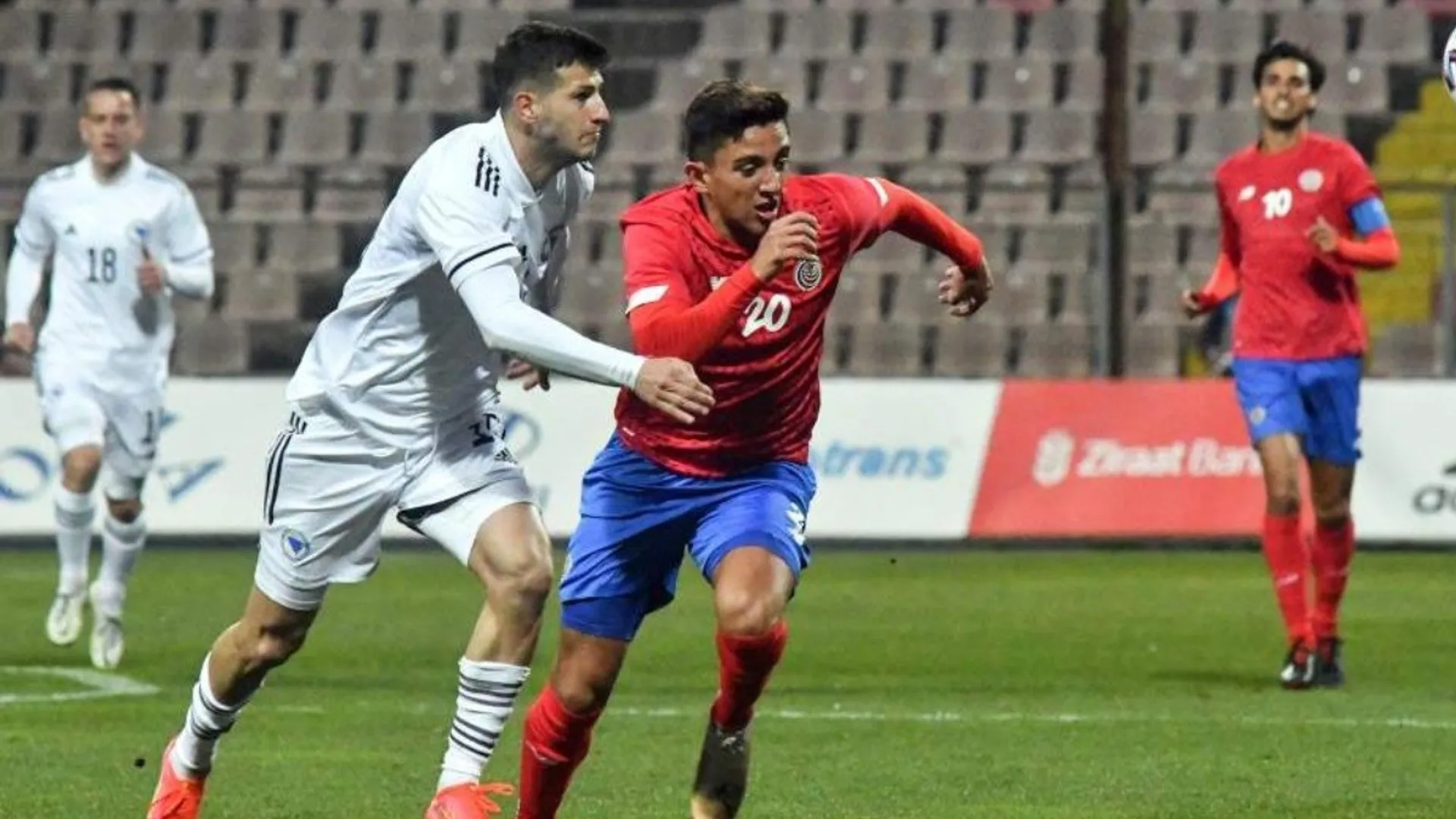 Los jugadores de Bosnia definieron el nivel de Costa Rica