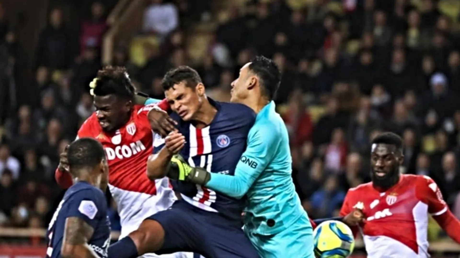 Excompañero de Keylor Navas le envió un fuerte mensaje al PSG