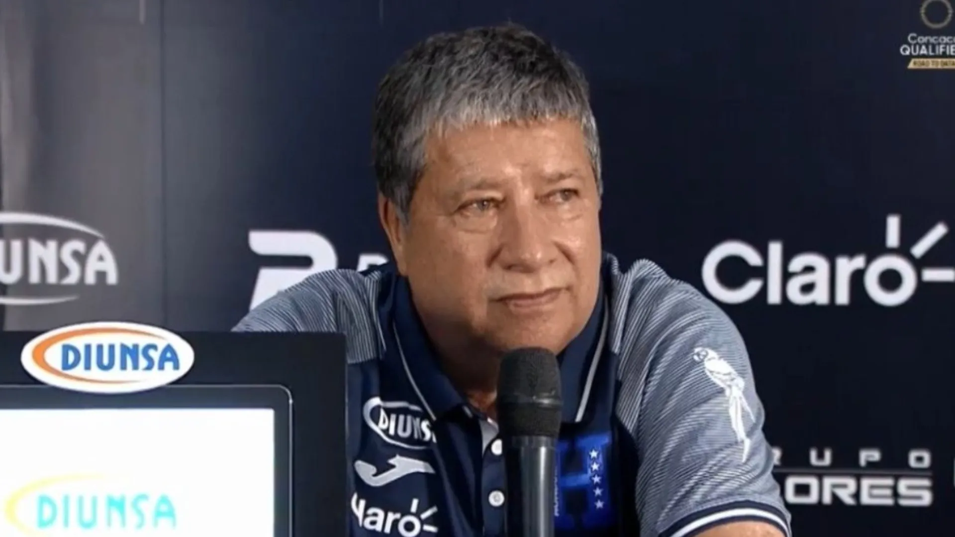 Bolillo Gómez: “Perdemos por errores nuestros”