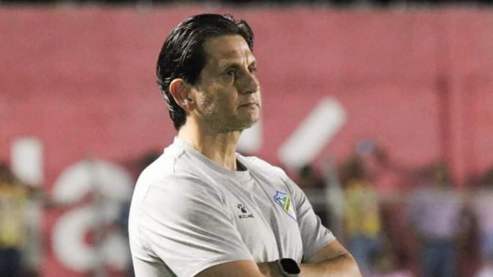 Los errores de Ronald González que provocan molestia en la afición de Comunicaciones