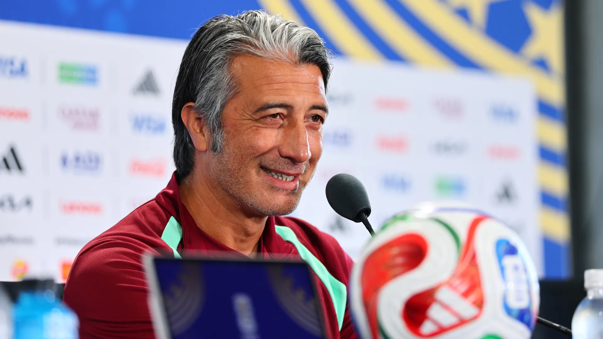 Quién es el DT de Suiza que enfrenta a Argentina por los cuartos de final del Mundial 2026