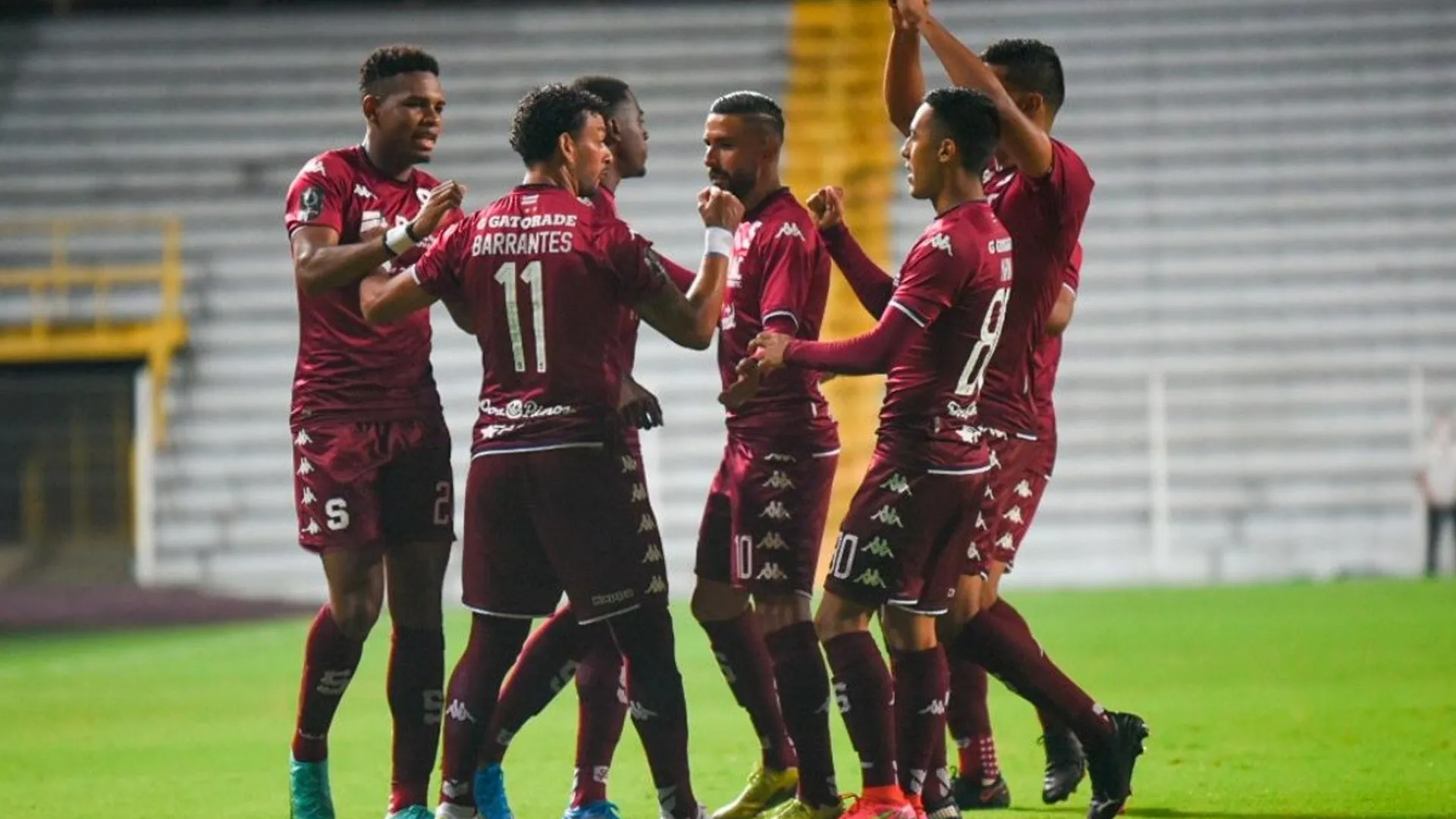 Saprissa goleó 4-0 a Jicaral y mantiene liderato del Apertura 2021