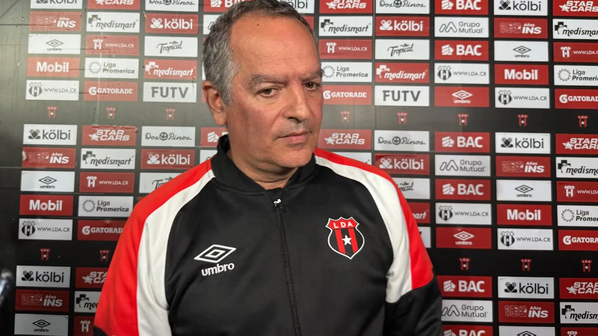 Apunta a la Fedefútbol: Joseph Joseph tomaría una tajante decisión contra el arbitraje por la derrota de Alajuelense