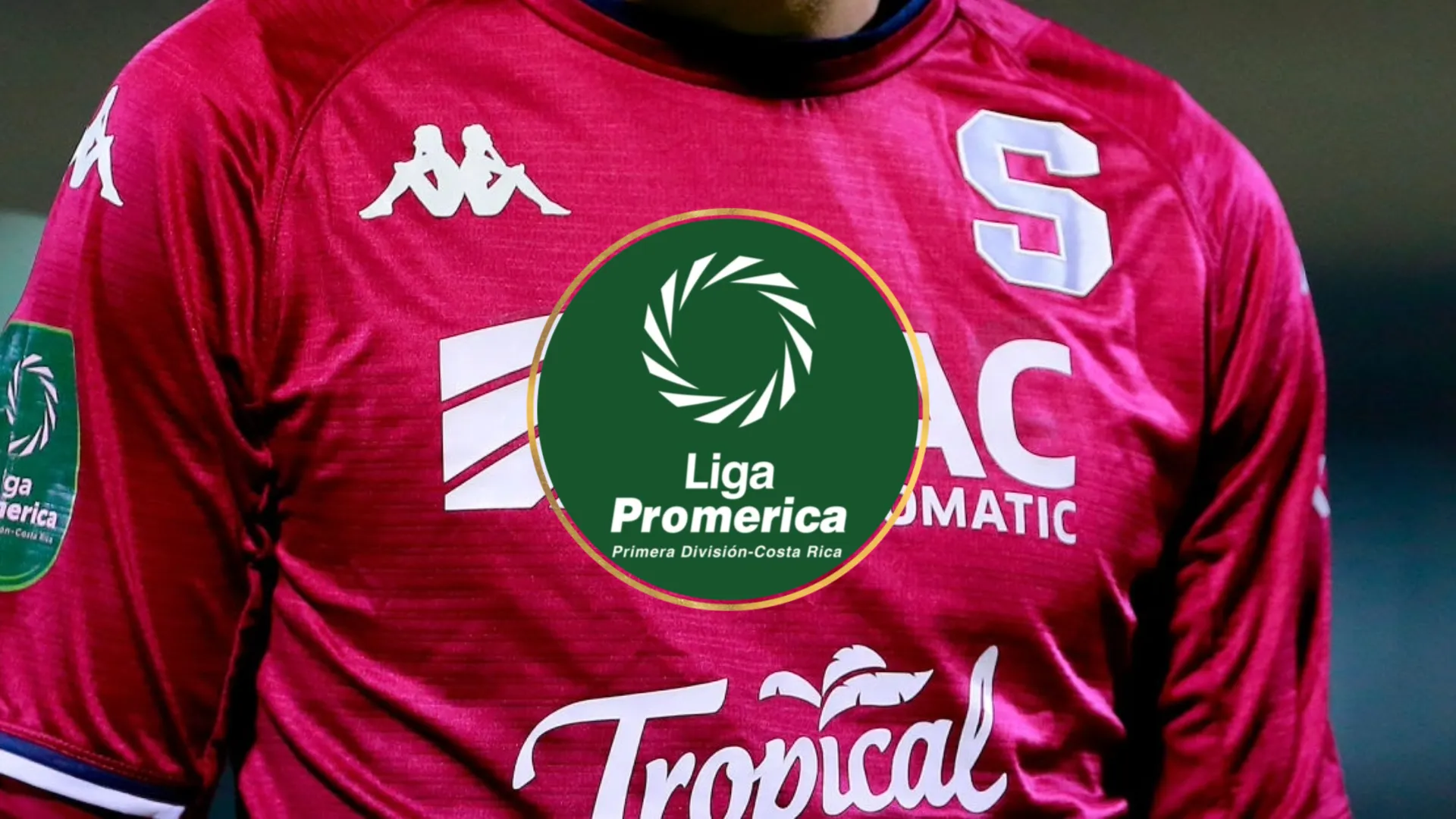 Confirmado: ganó 11 títulos en Saprissa y ahora firmó por un año con un rival directo de los morados