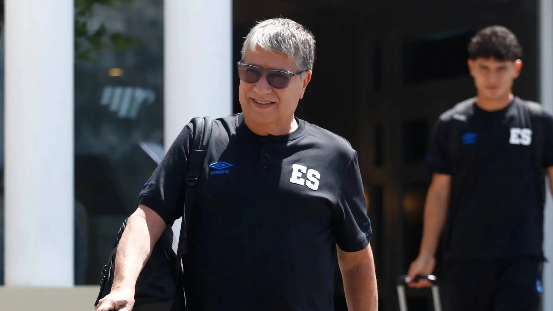 Lo celebra el Bolillo Gómez: Legionario de El Salvador rompe racha negativa con su club