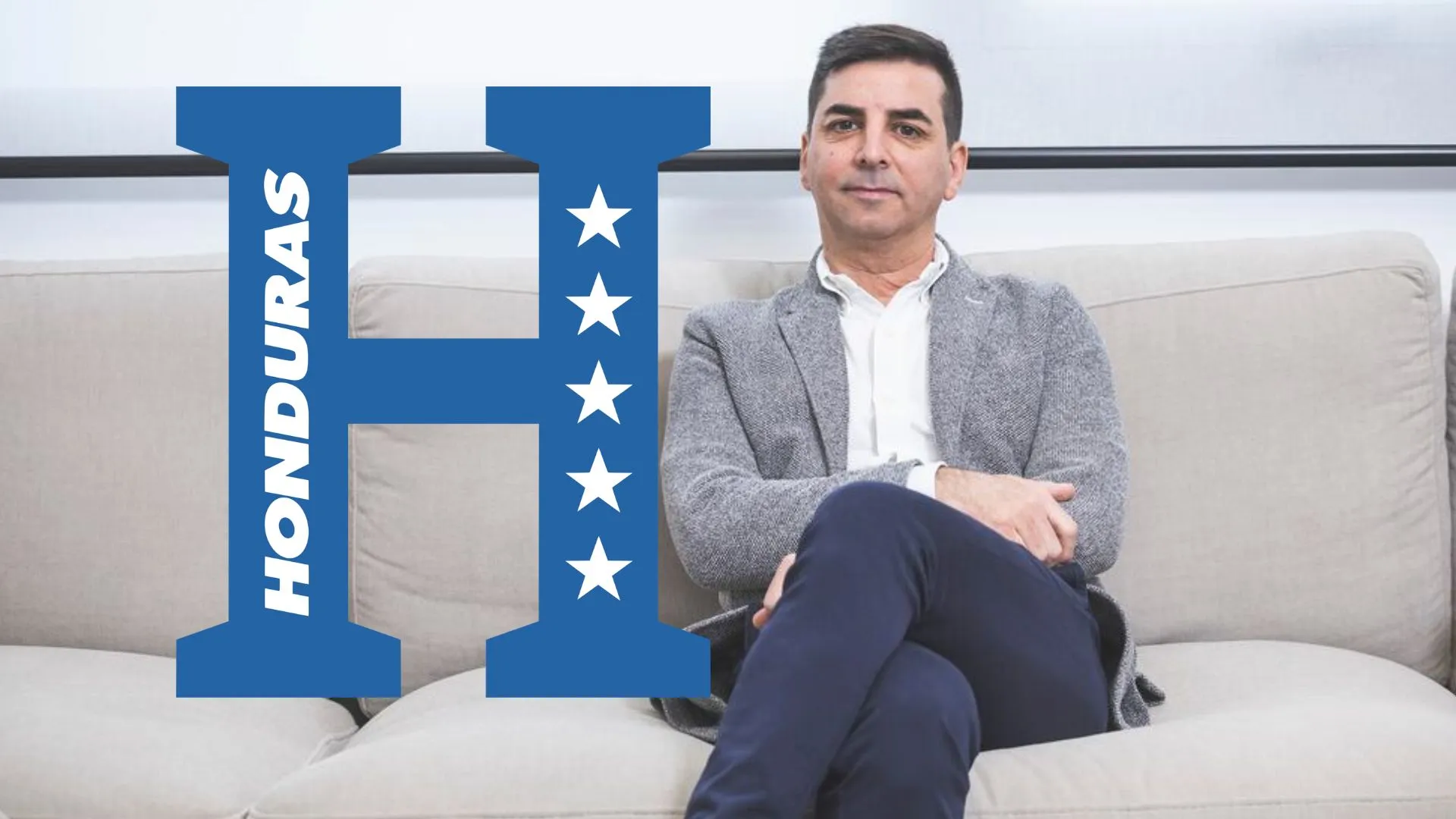 Mientras Francis Hernández busca talentos para Honduras, este jugador es ofrecido para el proyecto