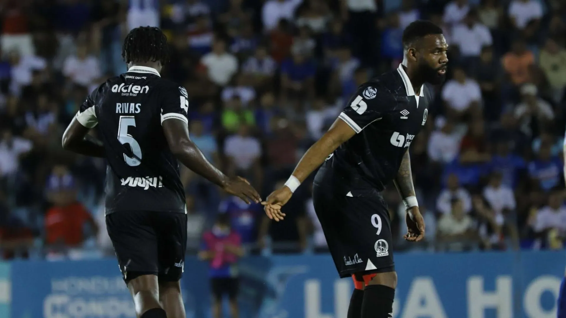 Así está la tabla de posiciones del Clausura 2026 tras la dura derrota de Olimpia: Jeaustin Campos domina a placer Honduras