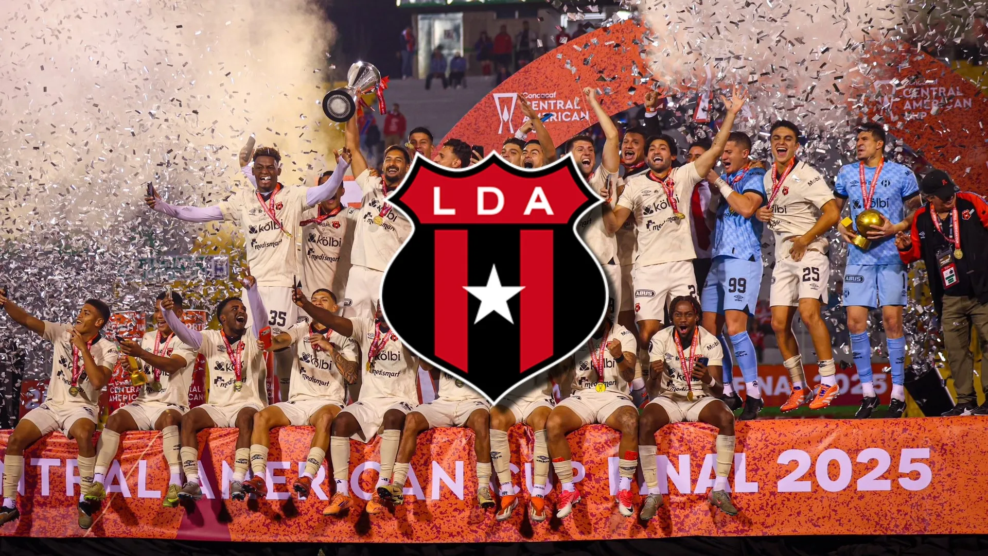 Un ex Alajuelense se acercó a la Liga. (Foto: LDA)