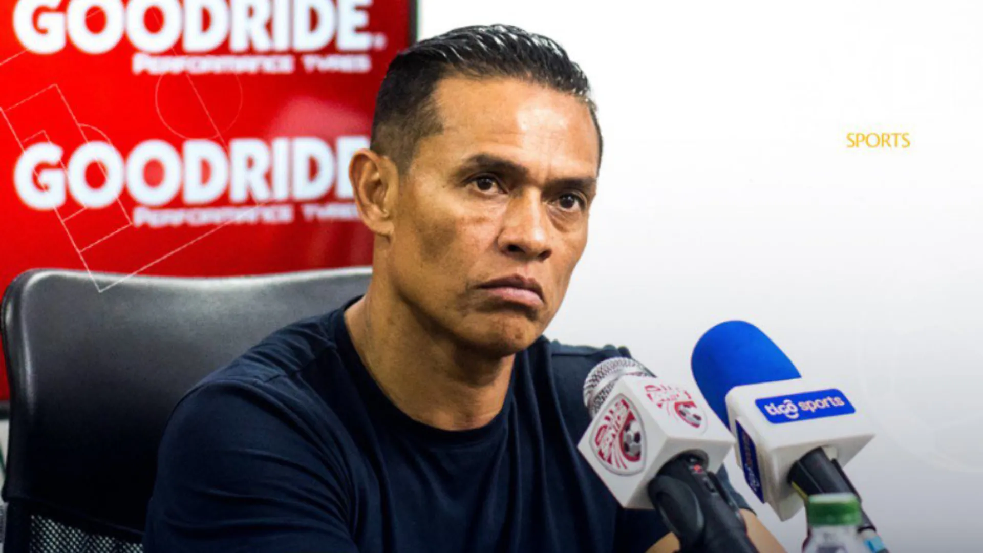 Walter Centeno lanza fuerte crítica al arbitraje y de paso también se acordó de Saprissa