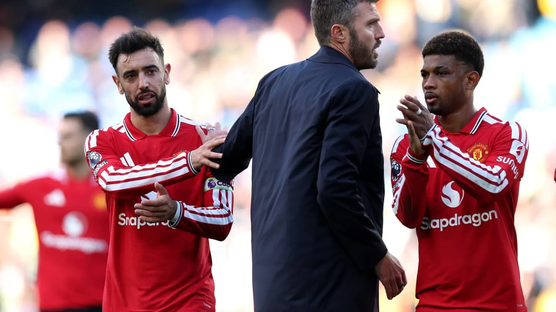 Los futuros de Carrick y Fernandes estarían bajo escrutinio en el Manchester United
