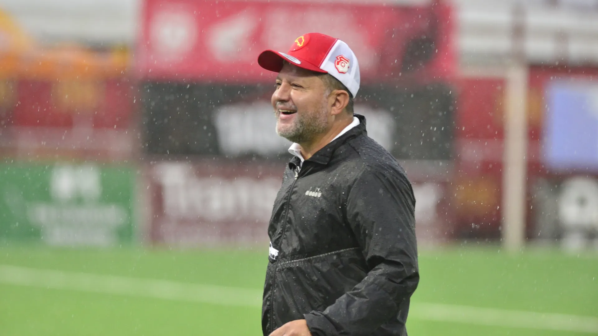 Jafet Soto logra una gran renovación.