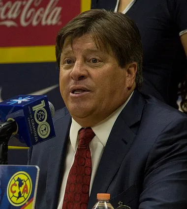 Miguel "El Pijo" Herrera .