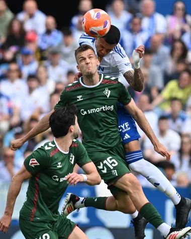 Kervin Arriaga jugó 66 minutos en el empate de Real Zaragoza ante Eibar.