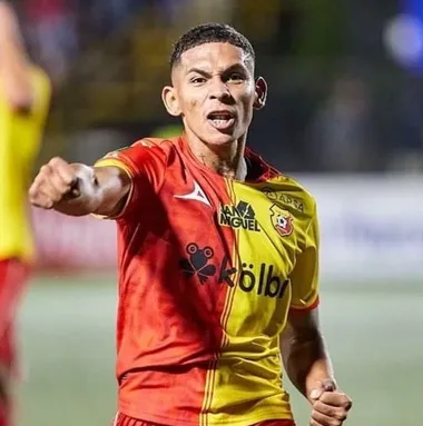 Alejandro Bran jugó en Herdiano hasta 2024 (CS Herediano).