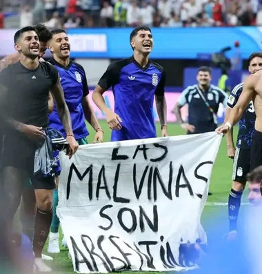 La foto de la polémica tras el Argentina vs. Inglaterra.