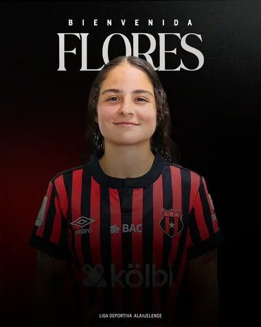 Emily Flores llega desde México.