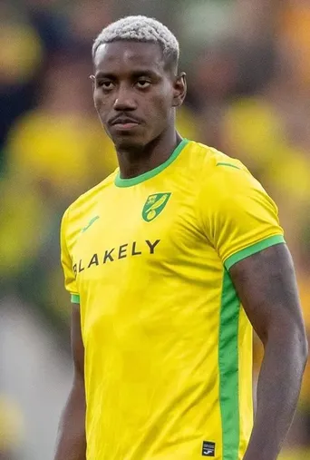 José Córdoba con la camiseta del Norwich.