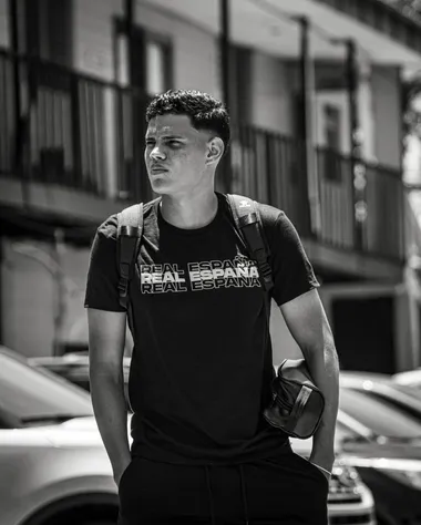 César Romero es otro de los futbolistas que no contará para Jeaustin Campos en la final.