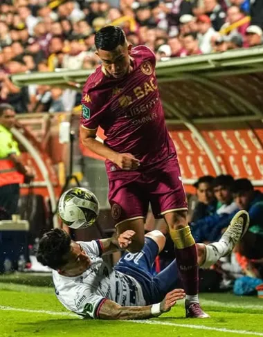 Los primeros partidos de Bancy Hernández despertaron una enorme ilusión entre los morados (Instagram).