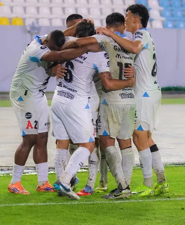 Alianza suena con la estrella 20 (Alianza FC).