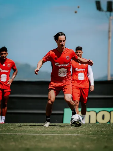 Juanpi Añor ya está habilitado.