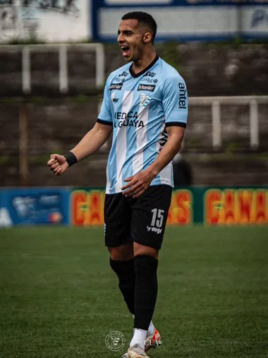 Emanuel Cuello llegaría a Olimpia de cara a la siguiente temporada