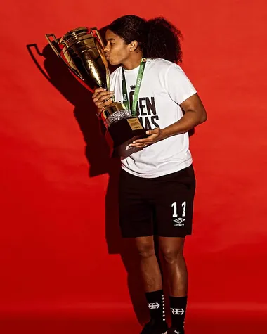 Kenia Rangel hizo historia con Panamá en el fútbo sala (Instagram).