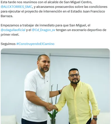 Yamil Bukele junto a el alcalde Alex Torres