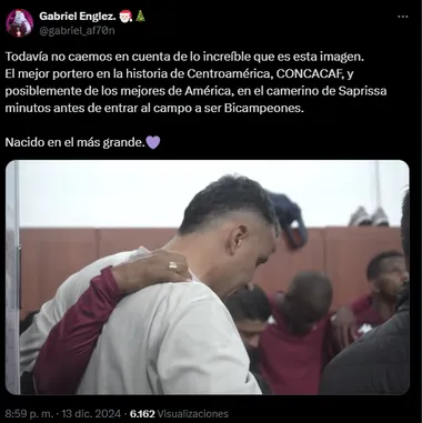Keylor en el camerino de Saprissa. (