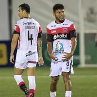 Johan Venegas habló sobre la presión de la afición de Alajuelense