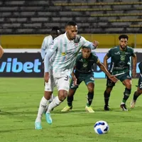 Ismael Díaz apura su salida de Universidad Católica y el club se rehúsa a venderlo