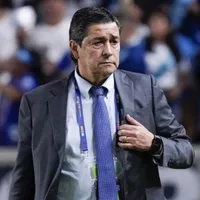 "No juega": Luis Fernando Tena recibe la noticia más temida por Guatemala de cara a las Eliminatorias.