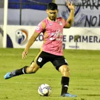 José Pinto se despide del futbol de Paraguay