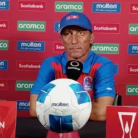 Inesperado: La razón por la que Pedro Troglio no regresó a Honduras con el plantel de Olimpia