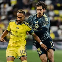 América visita a Nashville.