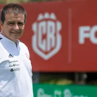 Claudio Vivas reveló cuándo definirían al nuevo DT de la Selección de Costa Rica