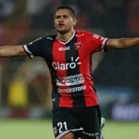 Se cae negociación de Roger Rojas en Chile