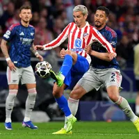 Atletico Madrid empató ante el Arsenal.