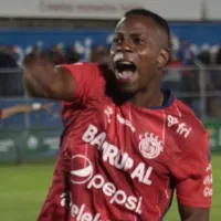 Xelajú vence con autoridad a Comunicaciones