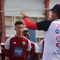 Julio Dely Valdés expresa que Panamá es superior a Honduras
