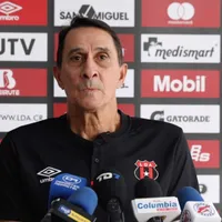 Guimaraes habló del mercado de Alajuelense.