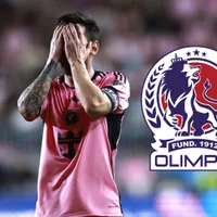 Lionel Messi se lamenta con la camisa del Inter Miami.