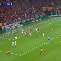 La tremenda atajada de Keylor que le dio vida al PSG ante Galatasaray