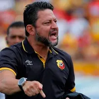 Jafet Soto: "Con La Liga hay otro reglamento con respecto a los penales, no los pitan"