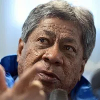 Maradiaga cumplió su sanción y sólo le queda pagarle a la FIFA para volver a dirigir