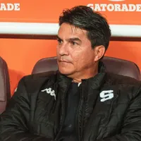 Vladimir Quesada sigue pasando la escoba. (Foto: Saprissa)