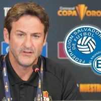 Thomas Christiansen acusó a la Concacaf de beneficiar a El Salvador.