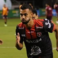 Alajuelense se quedó sin la Supercopa y recibió una lluvia de memes en las redes