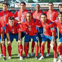 Pasó por Saprissa y Herediano, fue mundialista con Costa Rica, pero se retiró para disfrutar el deporte que ama